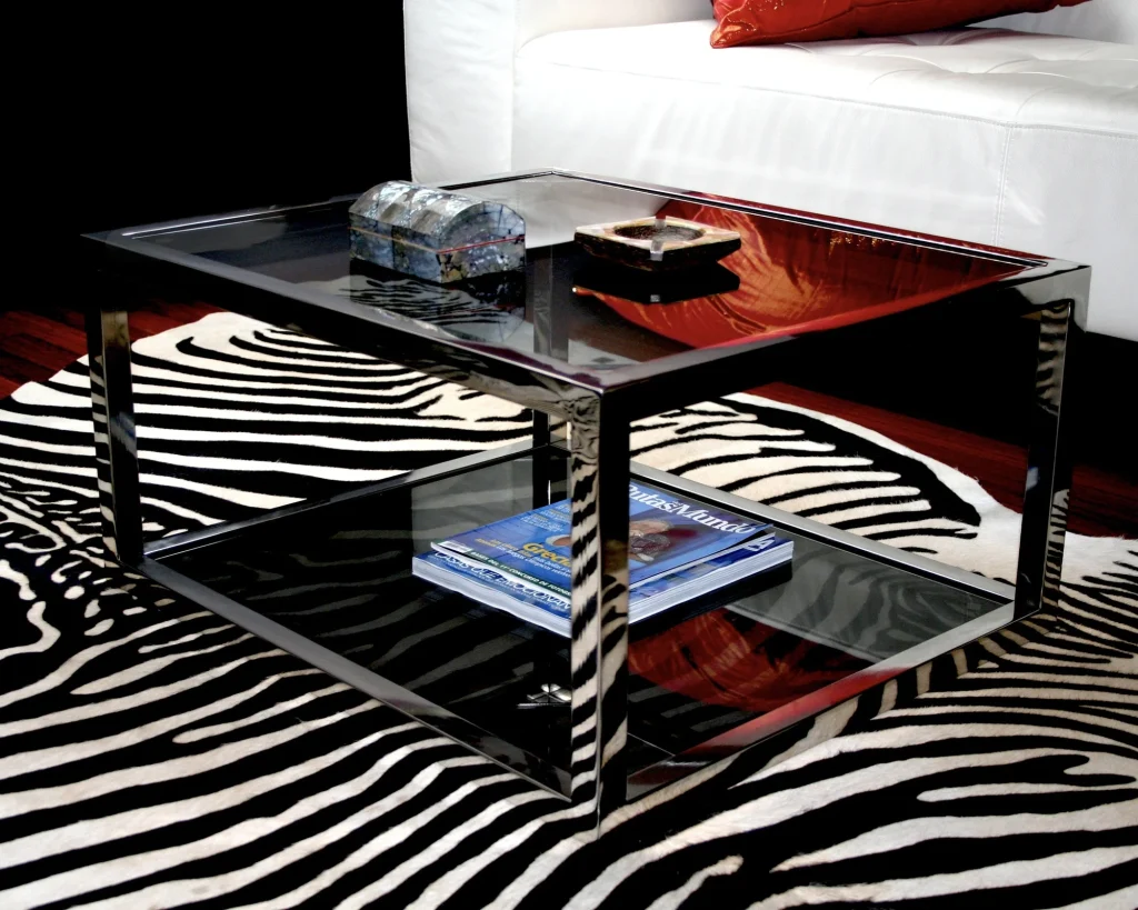 mesa-acero-inoxidable-salon-interior-hogar