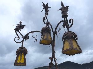 escultura de hierro en auvinyà